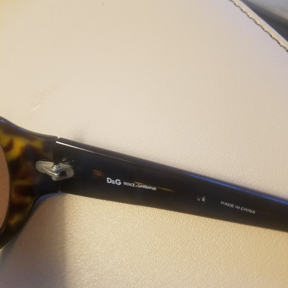 Dolce and Gabbana sunglasses - Picture 3 of 3